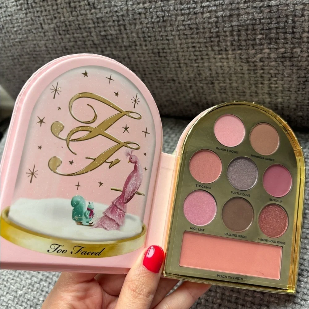 Brand new Too Faced Limited Edition Makeup Set – 2 Palettes - Picture 6 of 11